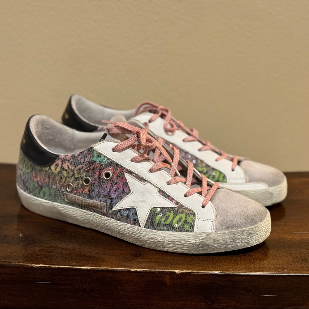 Golden Goose Sneakers in White with Distressed Finish and Iconic Star 40 Womens